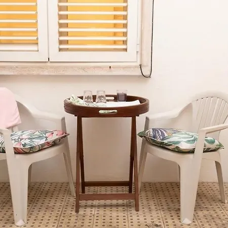 Sunny Cozy Patio In ,your Private Getaway شقة